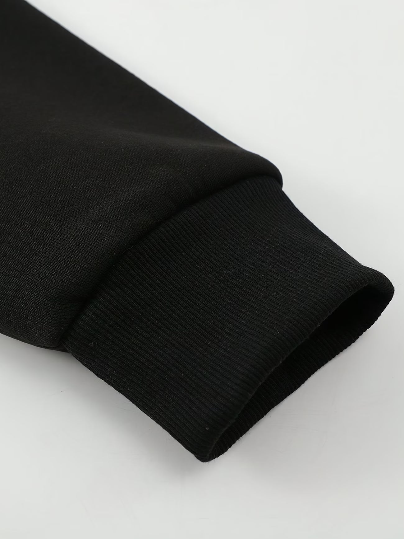 Men's 2pcs Trendy Printed Outfit: Sweatshirt and Jogger Pants Set